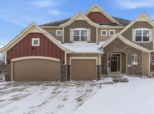 7707 Oxbow Creek Cir N, Brooklyn Park, MN 55445