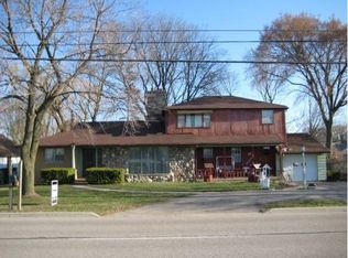 2816 W Saint Joseph St, Lansing, MI 48917