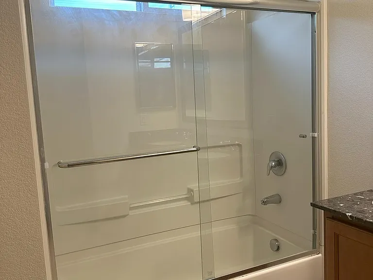 Room 2 Bathroom #2