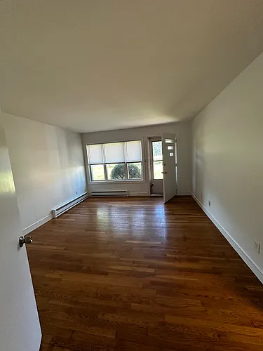 15 Patrick Henry St #8 Photo 1