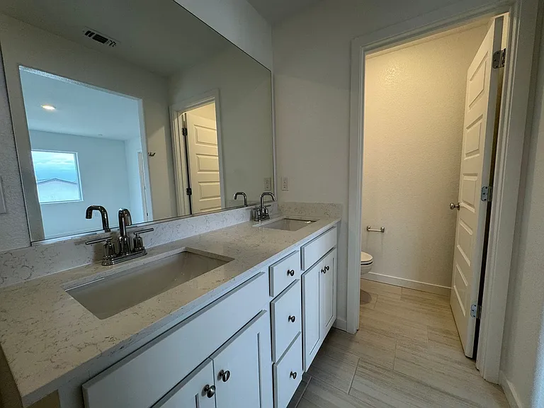 10962 Admiral Cove Way — Photo 19