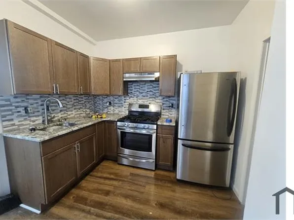 1719 W Champlost St, Philadelphia, PA 19141