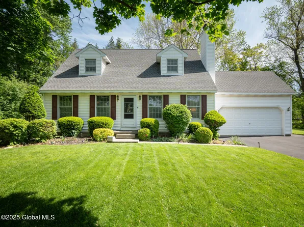 6704 Dunham Circle, Valatie, NY 12184