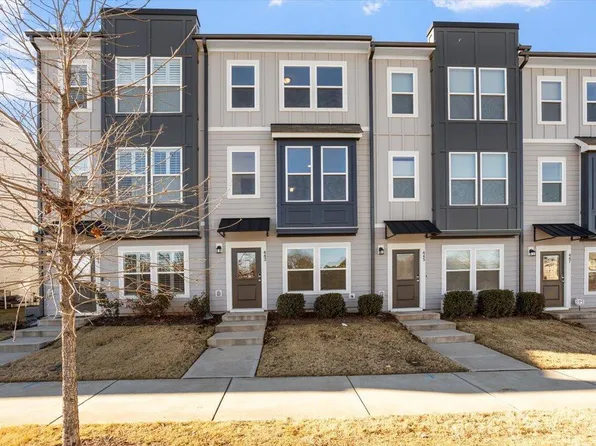 443 N Fisher St, Raleigh, NC 27610