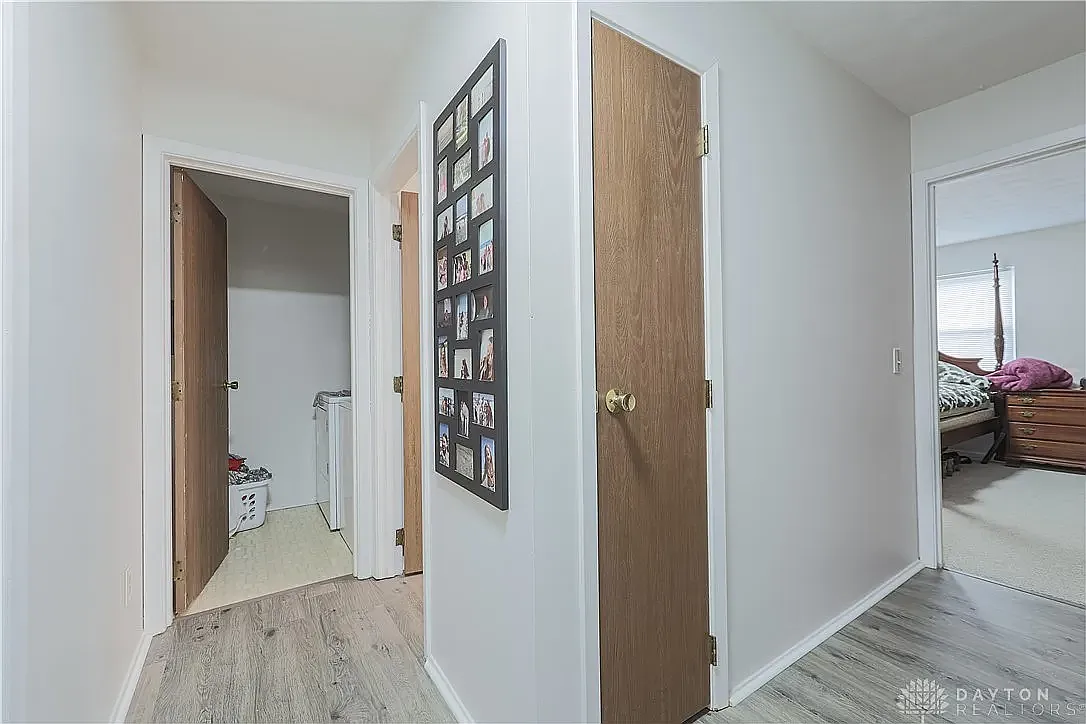 2 bed, 930 sqft, $1,200 — Photo 4