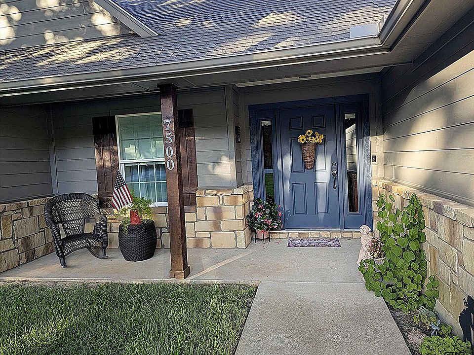 1st image of 7500 Charlya Dr