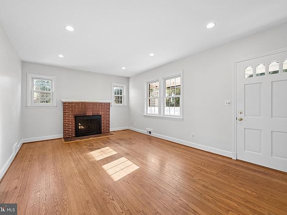 2nd image of 23310 Ridge Rd