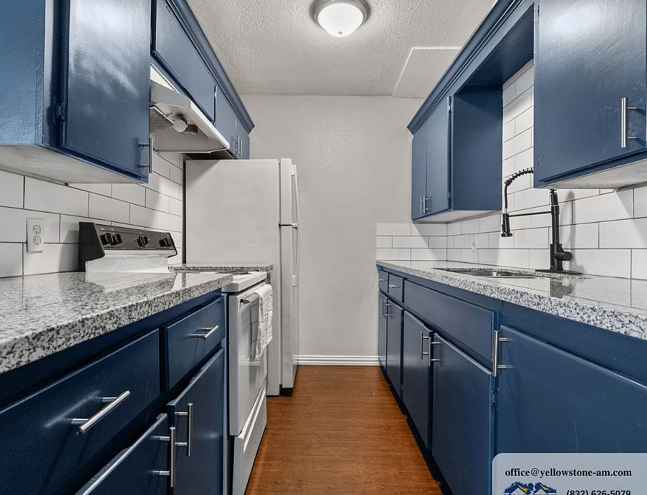1st image of 100 S 2nd St APT 47