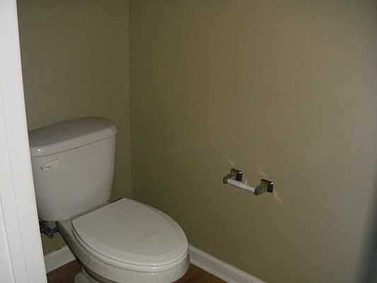 2nd image of 5 Powhatan St