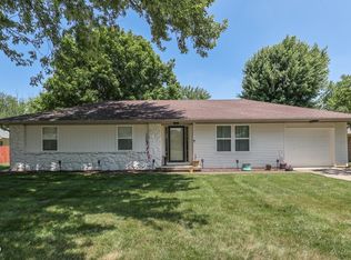1234 Castle Dr, Franklin, IN 46131