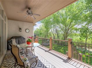 2153 W 162nd Ter, Stilwell, KS 66085