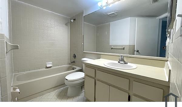 1st image of 2390 Coral Springs Dr #2390