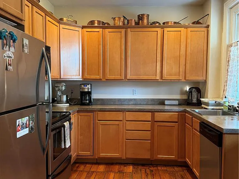 417 Linden St — Photo 12