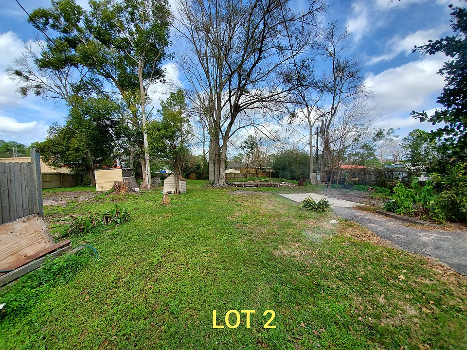 1st image of 8547 April St