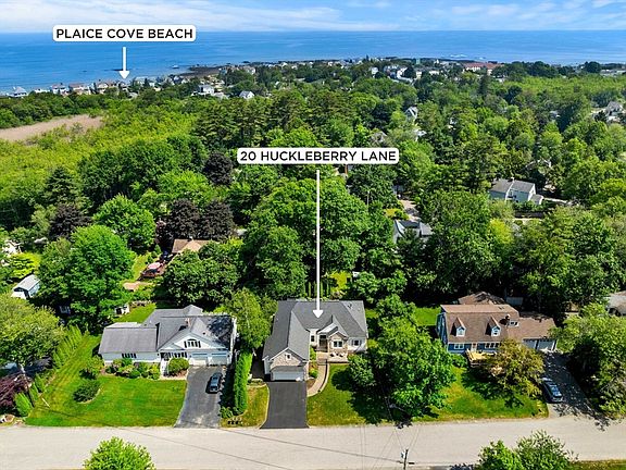 3rd image of 20 Huckleberry Ln