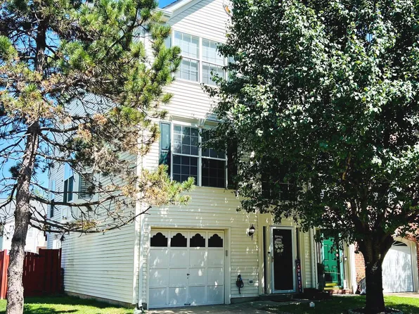 9409 Lanae Ln, Manassas Park, VA 20111