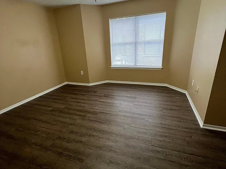 863 Hammond Manor Dr #D — Photo 8
