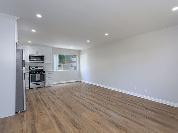 4th image of 628 Lemar Park Dr APT D