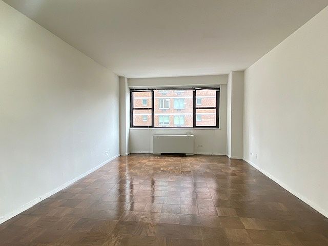 1st image of 300 W 55th St APT 6T