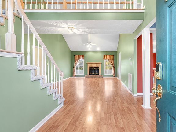 5th image of 3404 N Henderson Way