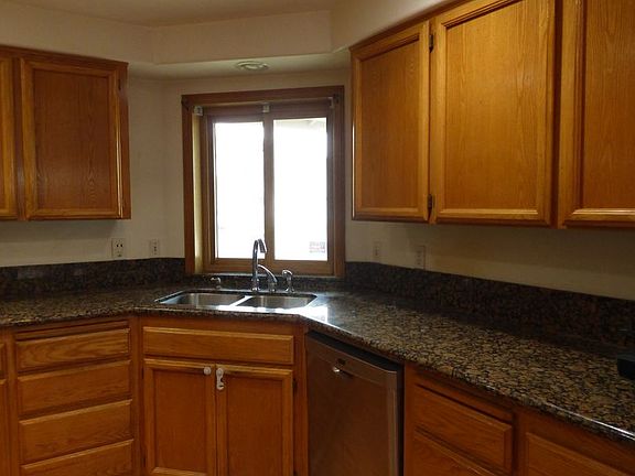 5th image of 2436 Connemara Ct SE