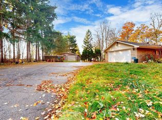 9359 Dickenson Rd W #BASEMENT, Hamilton, ON L0R1W0