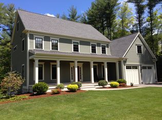 120 Solitude Dr, Taunton, MA 02780