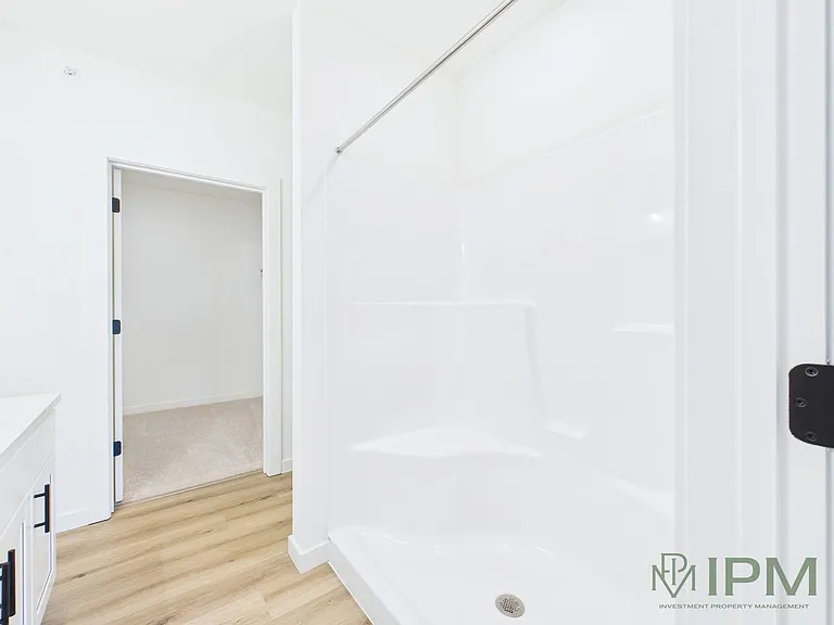 The Flats at Hampden — Photo 49