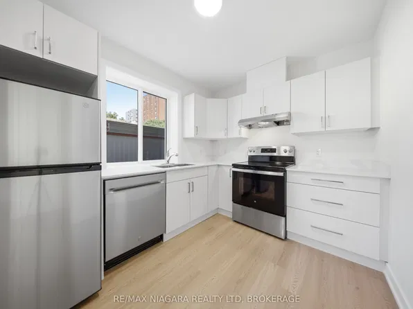 140 Church St, Saint Catharines, ON