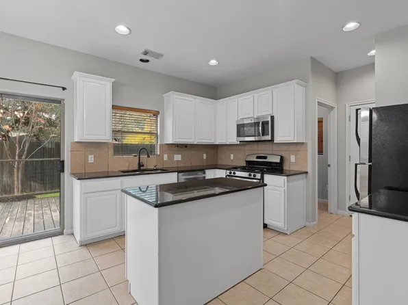 2240 Independence Dr, Austin, TX 78745