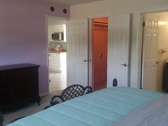 4th image of 2284 NE Arch St
