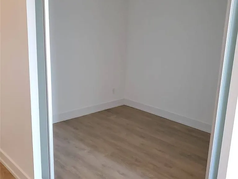 150 Fairview Mall Dr #307 — Photo 3