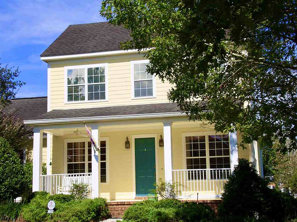 1st image of 2106 Fernleigh Dr