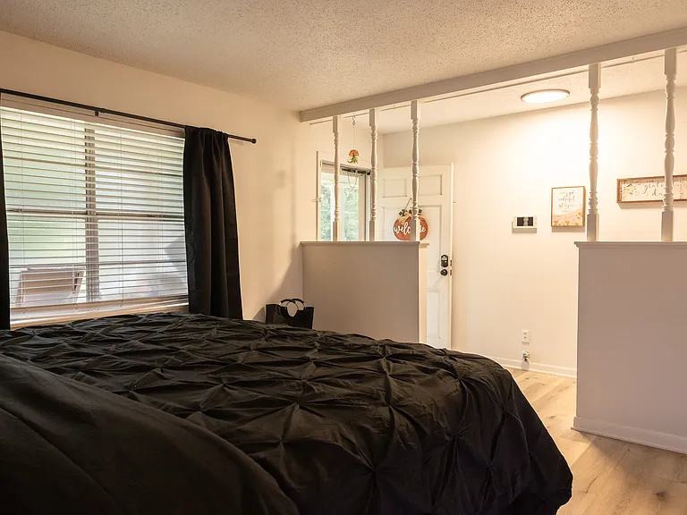 1715 Rodden Dr — Photo 43