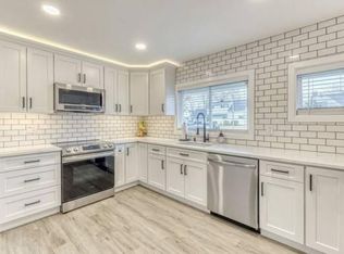 20 Prentice Rd, Levittown, NY 11756