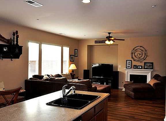 4th image of 2967 Wohlford Dr
