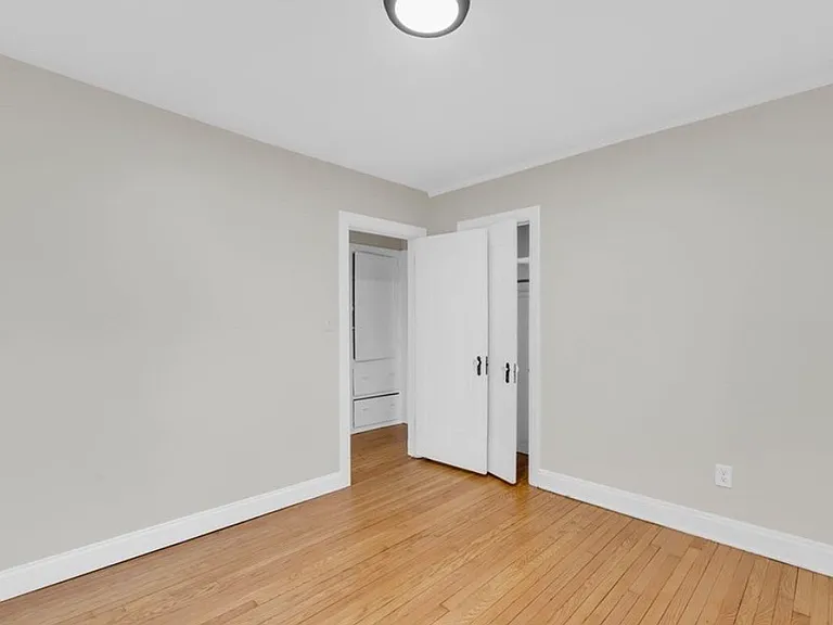 967 Oakland Ave #967 — Photo 9