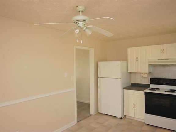 5th image of 1087 Trent Blvd