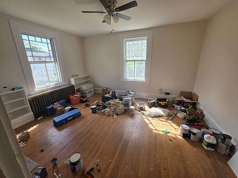 1858 Guernsey Ave — Photo 32