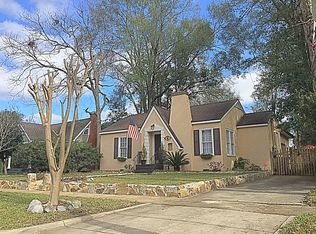 9 Van Heuval St, Mobile, AL 36606