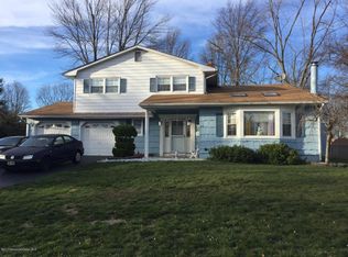 12 Seneca St, Old Bridge, NJ 08857