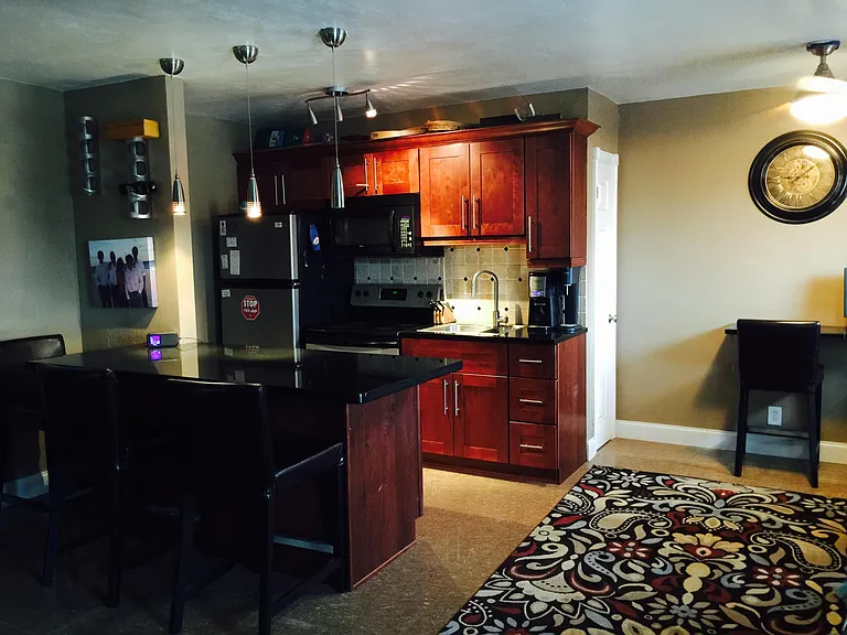 4300 N Ocean Dr #B — Photo 3