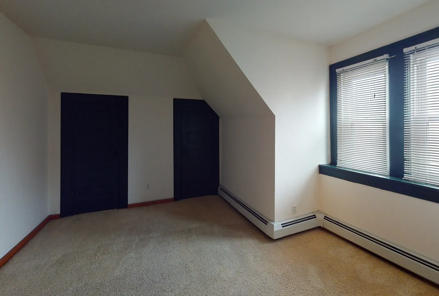10 Langdon Street - K — Photo 4