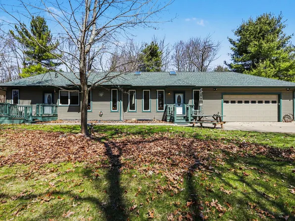 8362 River Rd E, Battle Creek, MI 49014