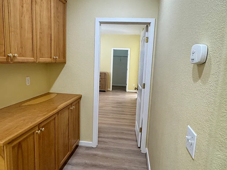 1383 Carlsbad Dr — Photo 13