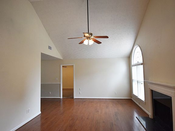 5th image of 3435 Hudson Ln
