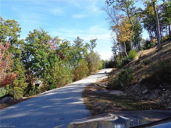 5th image of 139 Overlook Pt #90