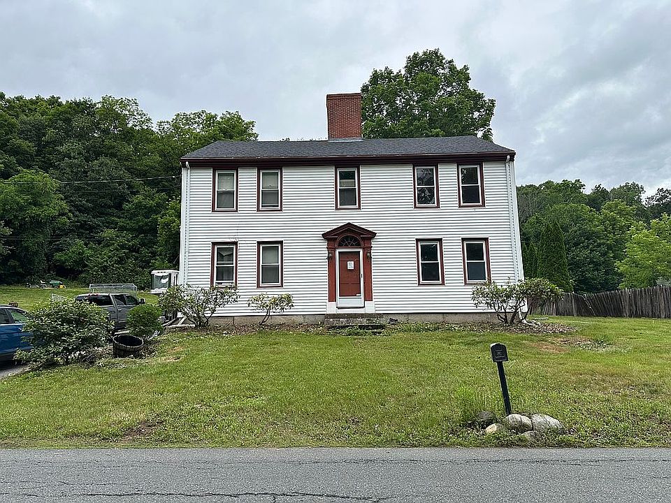 1st image of 218 Middle Rd