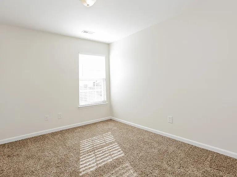 2722 Forest Grove Ct — Photo 18