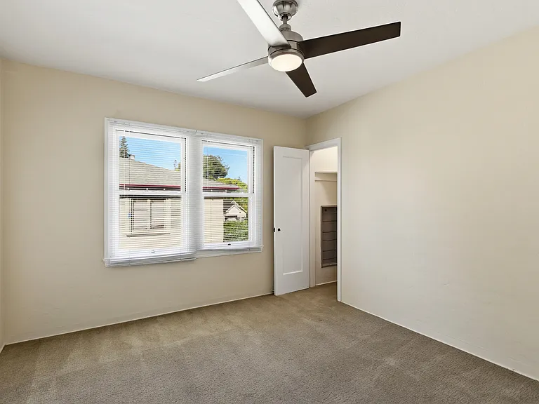 855 Main St #6 — Photo 18